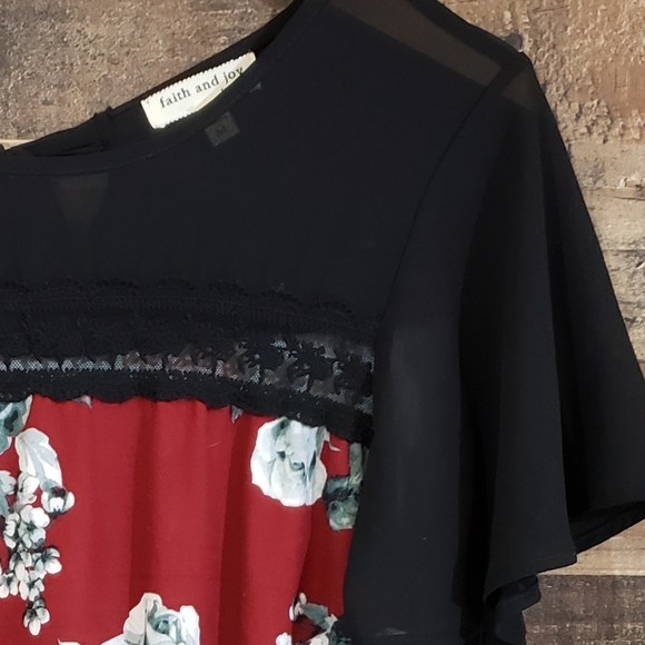 Faith and joy of Los Angeles sheer shoulder top - Picture 7 of 8